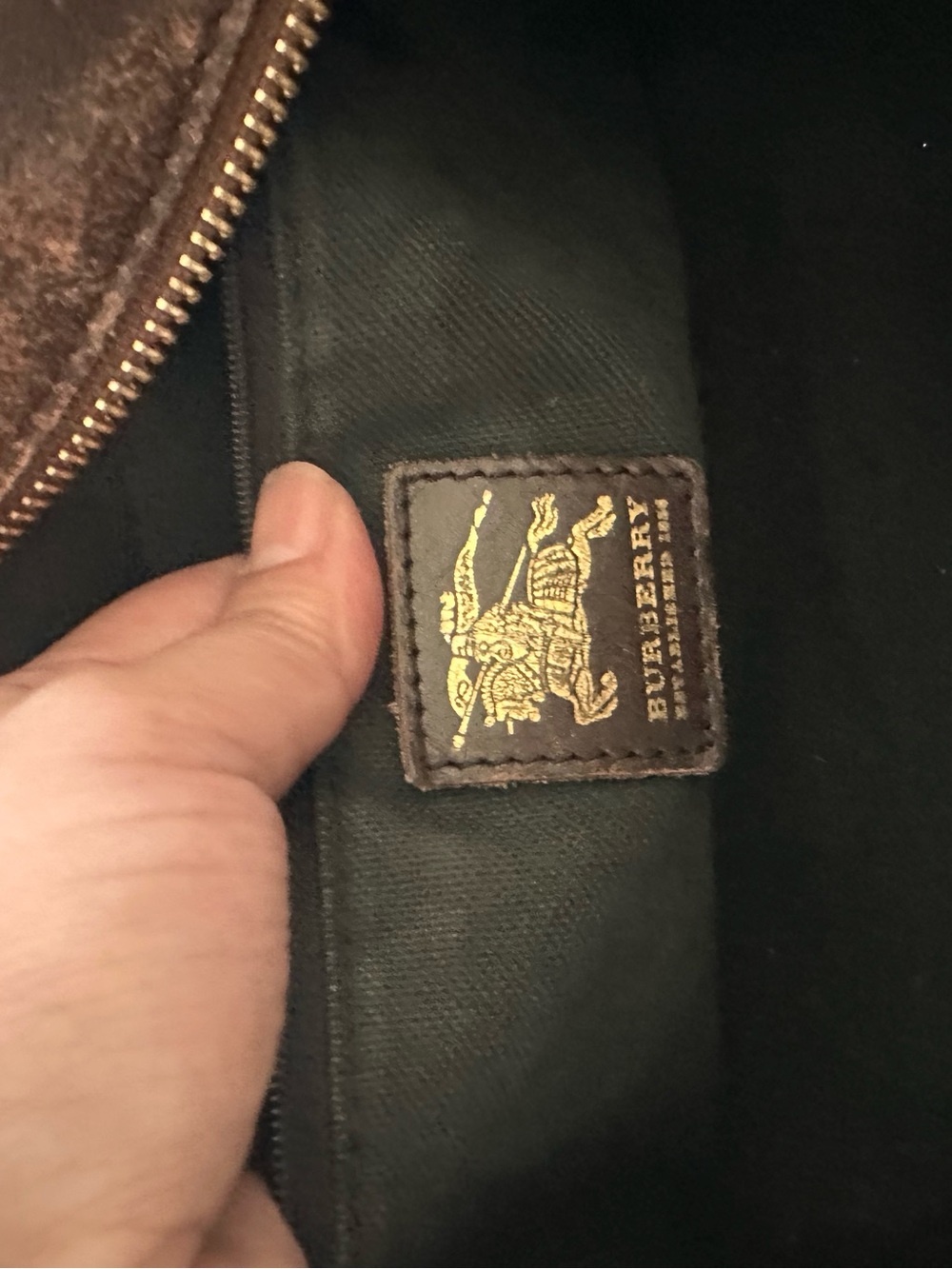 Burberry tote - Picture 2 of 10